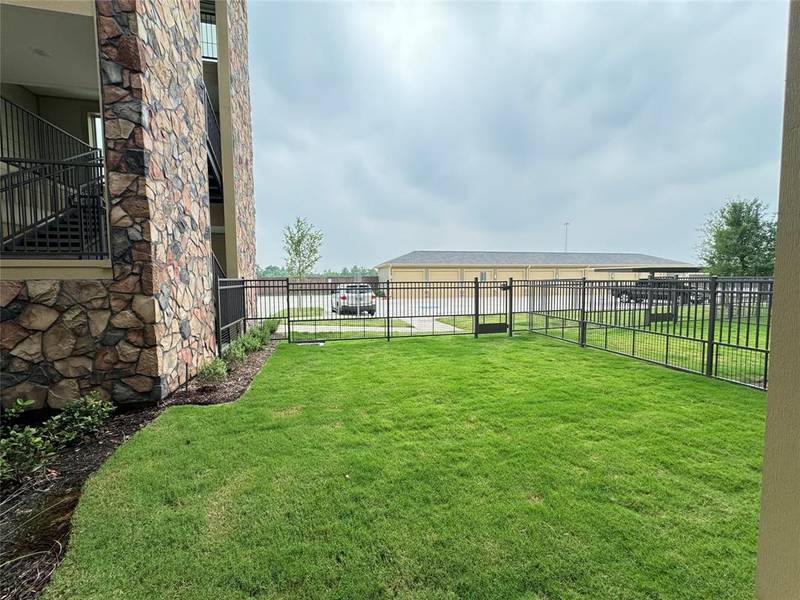 20102 Cypress Rosehill RD #A1.1Y, Tomball, TX 77377