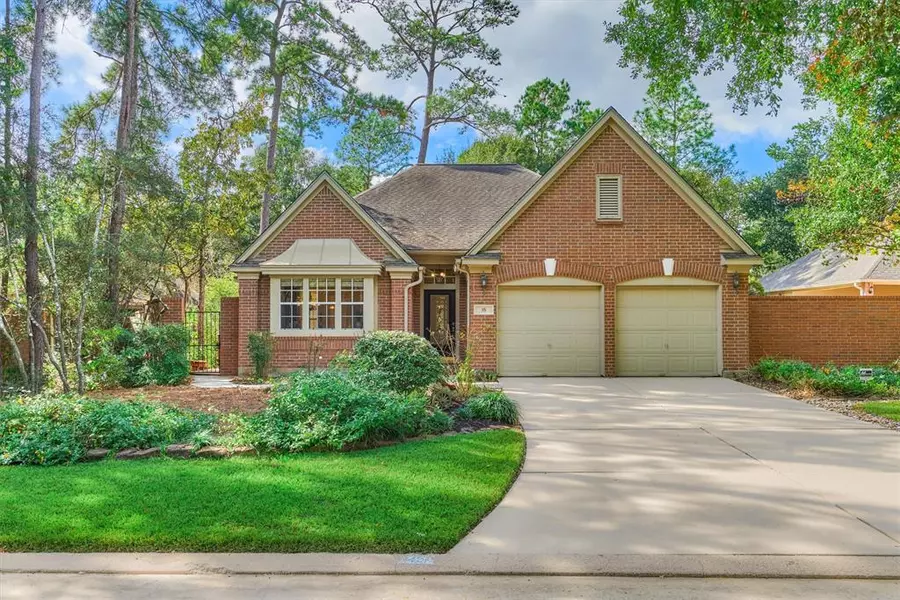 35 Berryview CT, The Woodlands, TX 77380