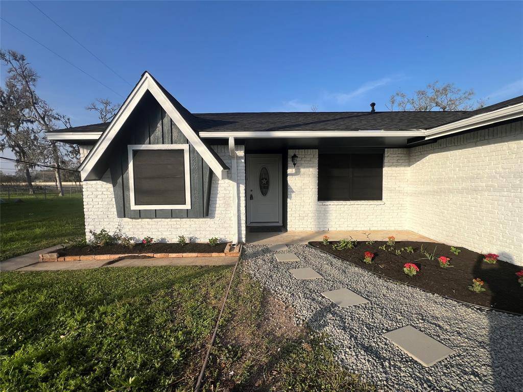 Lake Jackson, TX 77566,227 Mimosa ST