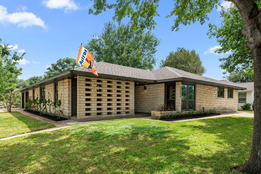 Houston, TX 77008,2114 Lazybrook DR