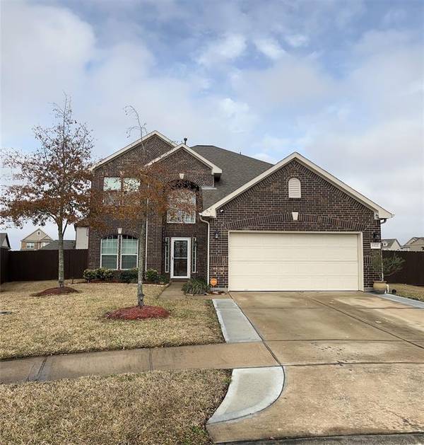 6521 Turner Fields LN, Dickinson, TX 77539