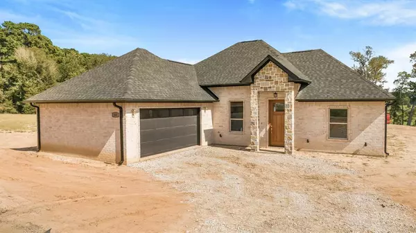 285 County Road 4323, Pittsburg, TX 75686