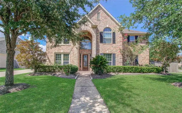 5515 Dalton Ranch LN, Sugar Land, TX 77479