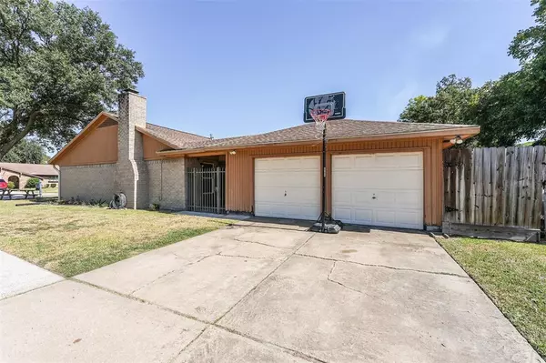 Pasadena, TX 77505,4802 Faircrest ST