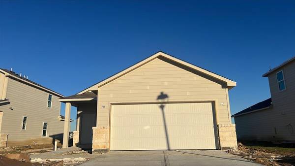 1208 Point Lookout DR, Dayton, TX 77535