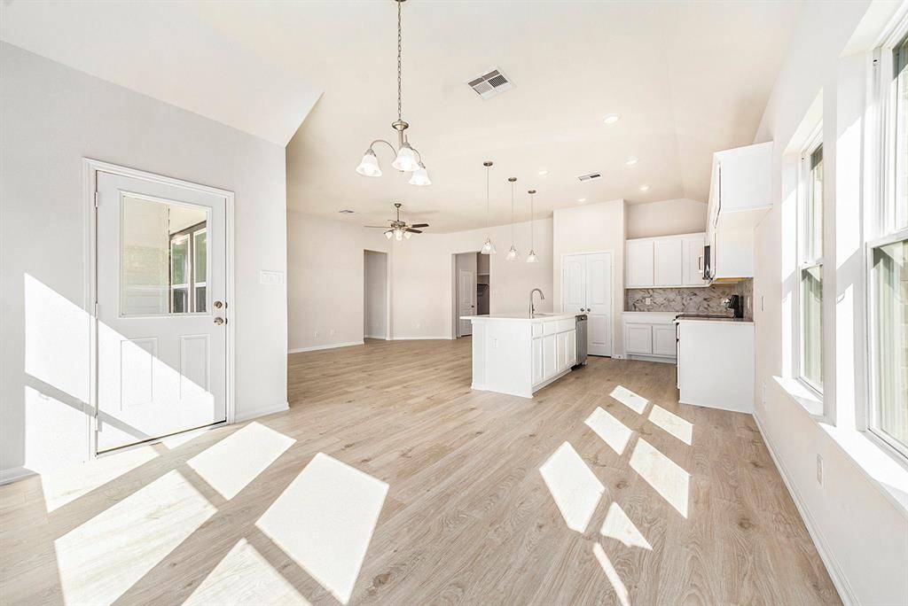 Willis, TX 77318,12924 Foster Circle
