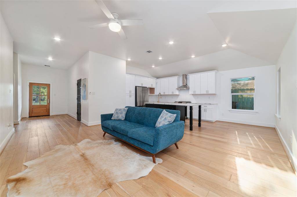Houston, TX 77009,317 Kelley ST