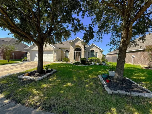 18330 Memorial Falls DR, Tomball, TX 77375