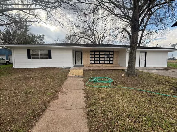 Sealy, TX 77474,415 Silliman ST