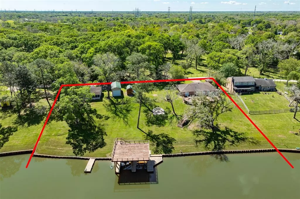 Brazoria, TX 77422,7044 County Road 911