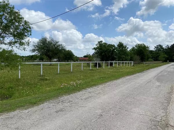 Dayton, TX 77535,64 CR 48614