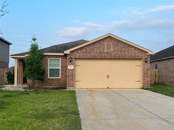 9803 Montana Sapphire LN, Iowa Colony, TX 77583