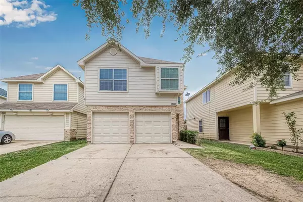 12654 Ashford River, Houston, TX 77072