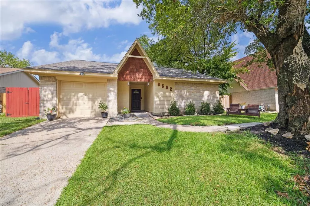 Houston, TX 77049,6502 Foxfern CIR