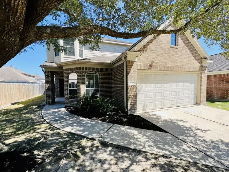 18418 Fir Hollow CIR, Humble, TX 77346