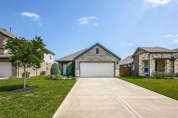 1931 Bending Green DR,  Rosharon,  TX 77583