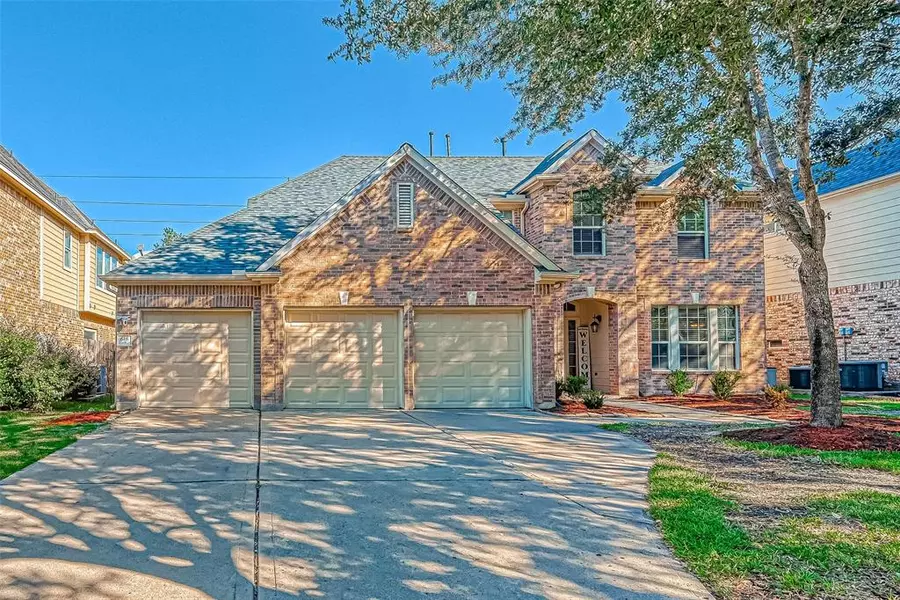 618 Silver Creek CIR, Richmond, TX 77406