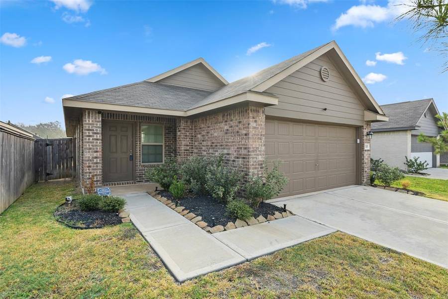 1315 Vincente CT, Conroe, TX 77301