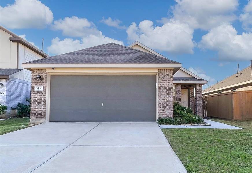 5430 Logan Dale DR, Brookshire, TX 77423