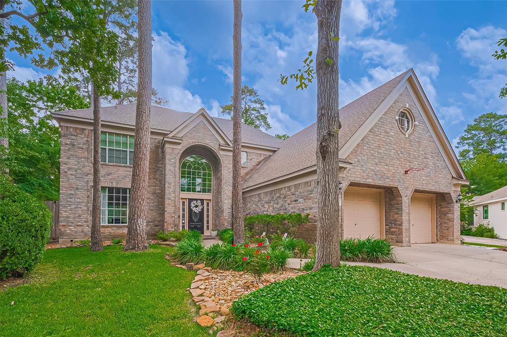 72 N York Gate CT, The Woodlands, TX 77382