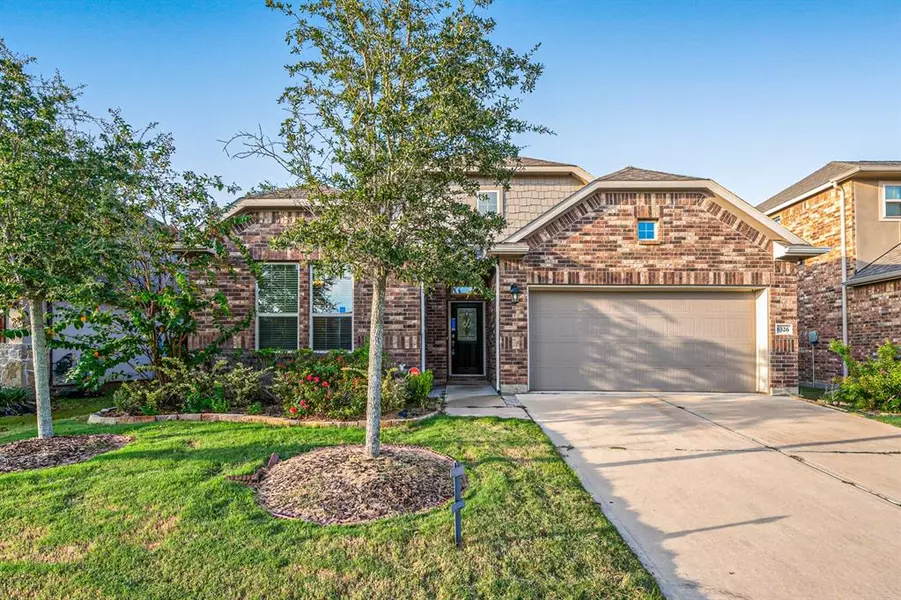 6326 Wolf Run DR, Katy, TX 77493