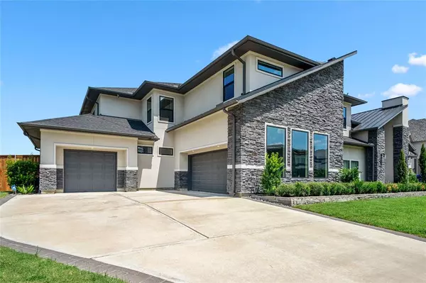 19214 Caney Creek Mills Ln, Cypress, TX 77433