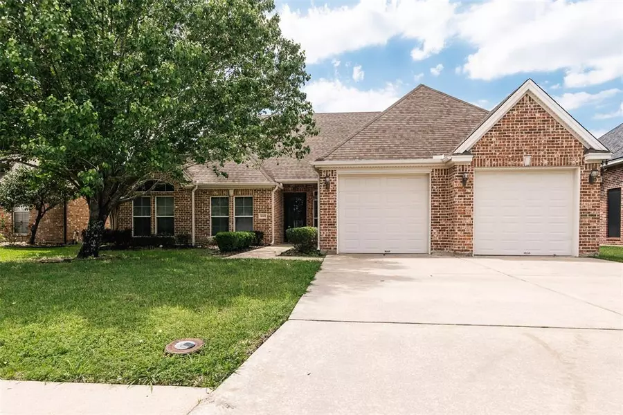 3665 Grayson LN, Beaumont, TX 77713