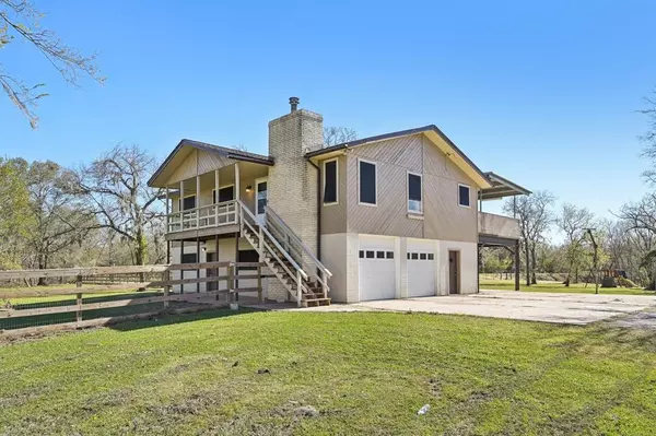 6503 Wickwillow LN, Alvin, TX 77511