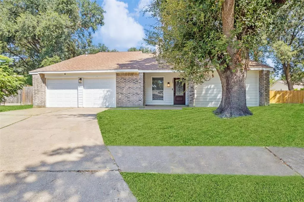 Houston, TX 77083,16007 Soma DR