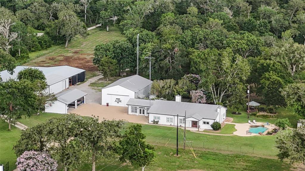 15000 E Osr, Hearne, TX 77859