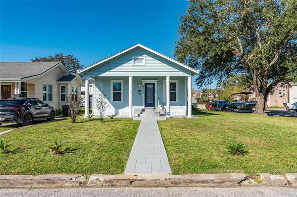 Galveston, TX 77551,4702 Avenue N 1/2