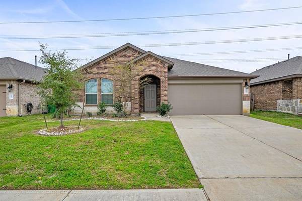 3107 Canadian Goose LN, Baytown, TX 77521