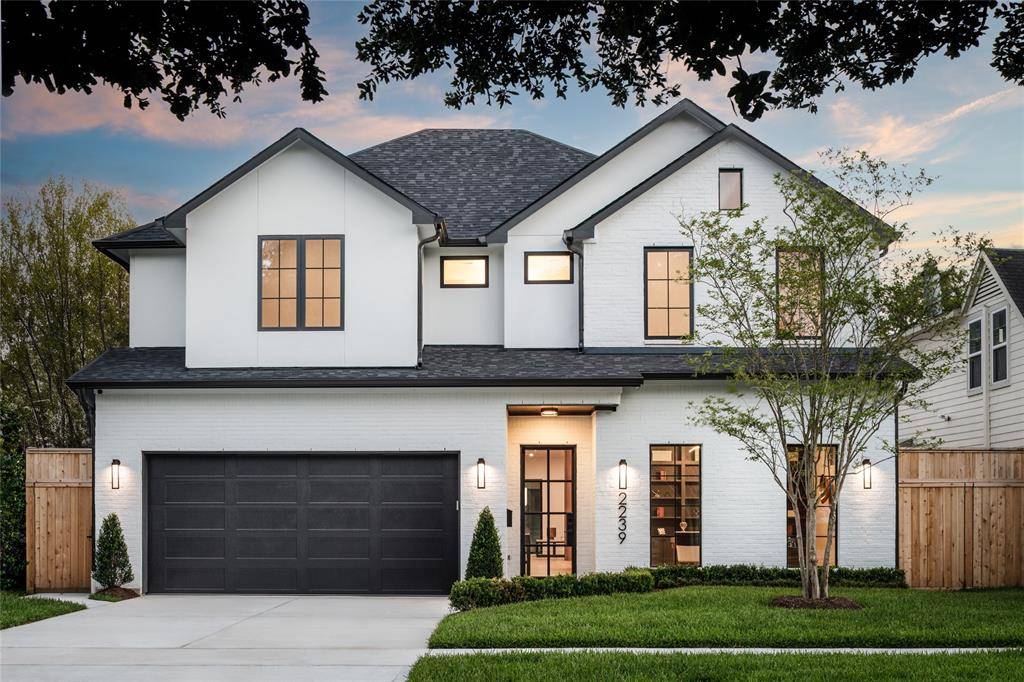 Houston, TX 77098,2239 Colquitt ST