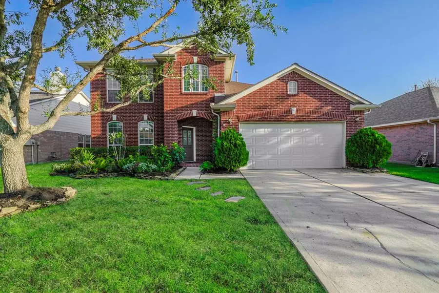 2019 Creek Shore LN, Pearland, TX 77581