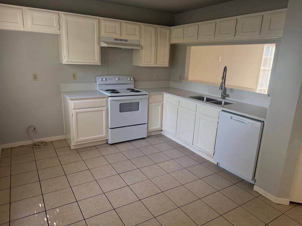 Katy, TX 77449,20091 S Pecos Valley TRL