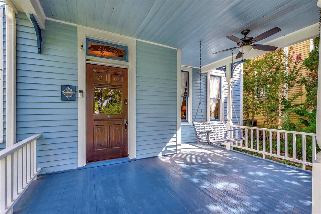 Galveston, TX 77550,2608 Ursuline ST