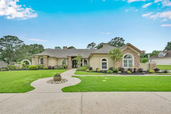 60 La Jolla Circle,  Montgomery,  TX 77356