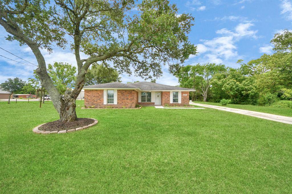 Alvin, TX 77511,12902 County Road 283