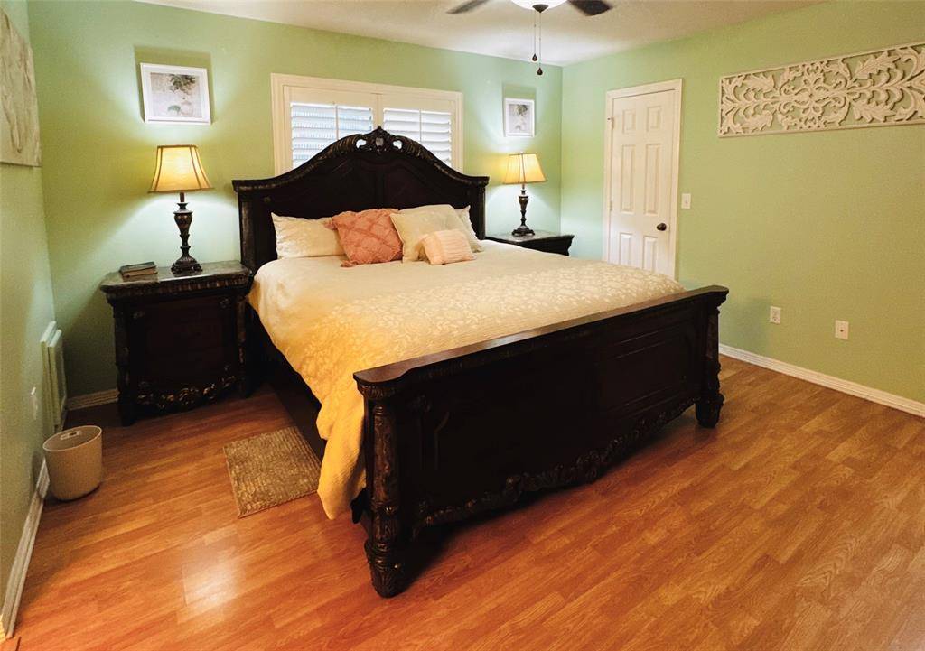 Pasadena, TX 77502,423 Bluebird LN