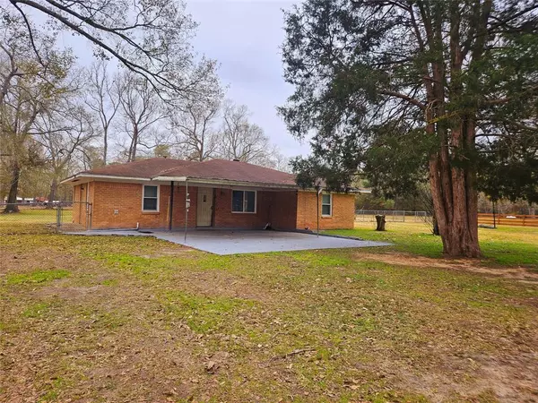 26564 Frye Rd, Splendora, TX 77372