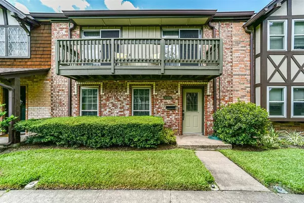 Houston, TX 77043,2335 Triway LN