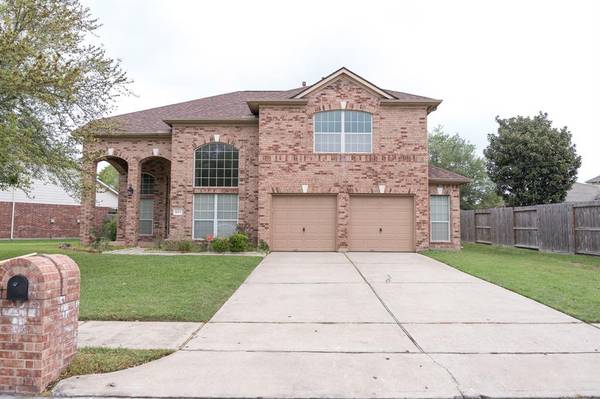 9903 King William DR, La Porte, TX 77571