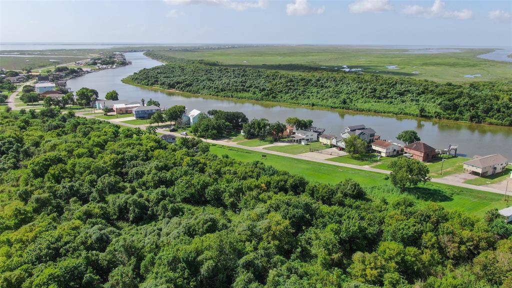 19A County Road 257, Matagorda, TX 77457