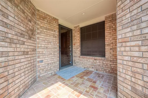 Pearland, TX 77584,714 E Country Grove CIR