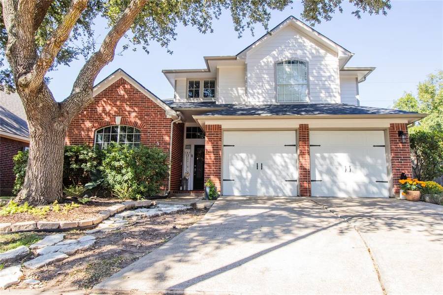 1735 Wild Rye TRL, Sugar Land, TX 77479