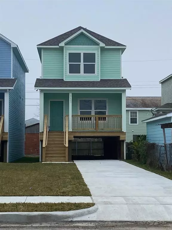 5423 Avenue N 1/2, Galveston, TX 77551