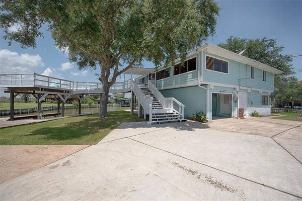 San Leon, TX 77539,1652 Dick Bay Street