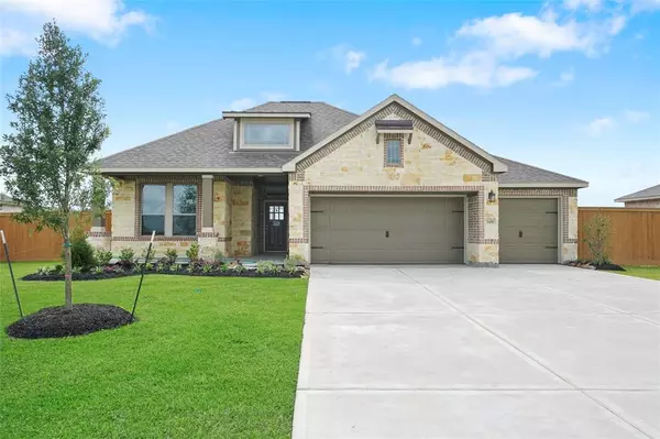 601 Salado TRL, Dayton, TX 77535