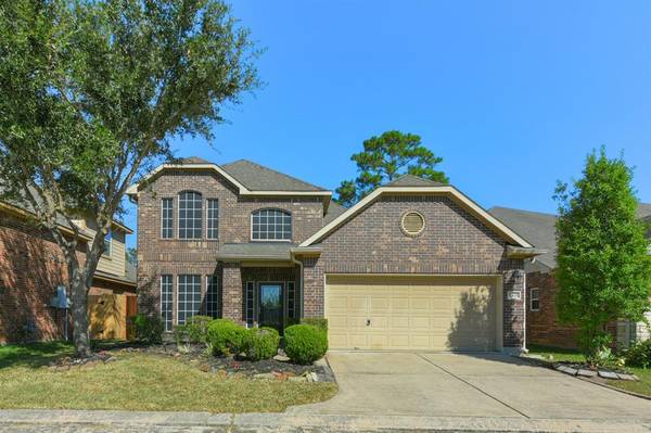 3520 Cortona LN, Friendswood, TX 77546