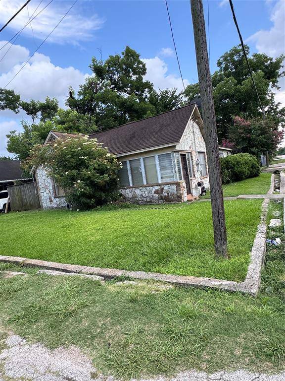7102 Tuck ST,  Houston,  TX 77020